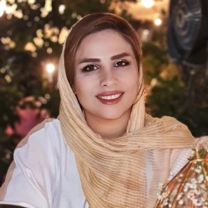 dr roghaye ghasemi ozon salon سالن دکتر رقیه قاسمی- بهترین سالن اوزون تراپی در اصفهان