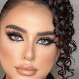 fatemeh jafari fibroz salon (3) سالن فاطمه جعفری - بهترین سالن فیبروز ابرو در شیراز