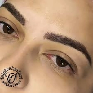 fatemeh jafari fibroz salon (4) سالن فاطمه جعفری - بهترین سالن فیبروز ابرو در شیراز