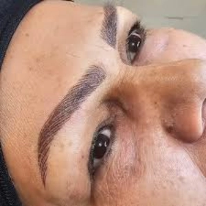 sara gholami fibroz salon (5) سالن سارا غلامی - بهترین سالن فیبروز ابرو در شیراز