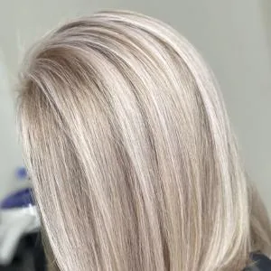Lavisa hair extension saoln سالن اکستنشن مو لاویسا بهترین سالن اکستنشن مو در شمال تهران