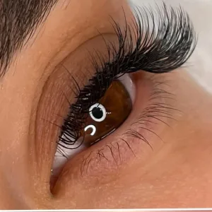 Mehrimah eyelash and eyebrow lamination and lift salon (1) سالن لیفت و لمینت مژه و ابرو مهریماه بهترین سالن لیفت و لمینت مژه و ابرو در تهران