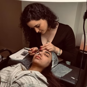 mahsa lift salon سالن لیفت مژه و ابرو مهسا بهترین سالن لیفت مژه و ابرو در شمال تهران