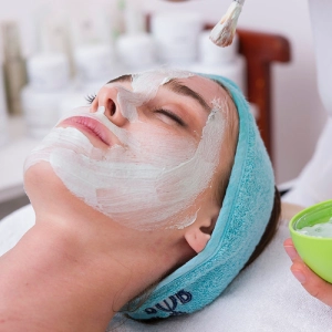 mahmoudi beauty academy (3) آموزشگاه محمودی - بهترین آموزشگاه مراقبت زیبایی در تهران