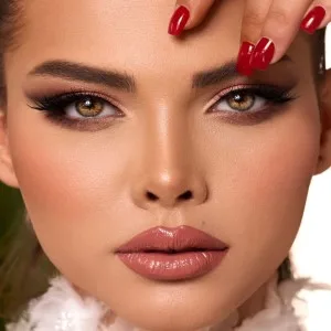 Beauty Lounge Gift Set مجموعه هدیه بیوتی لانژ بهترین سالن زیبایی در بندرانزلی