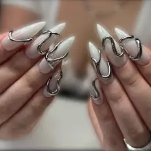 andya fallah nail salon (3) سالن کاشت ناخن آندیا فلاح - بهترین ناخن کار در کرج