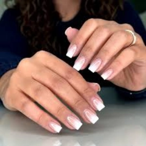 samaneh azmoodeh nail salon (1) سالن کاشت ناخن سمانه آزموده - بهترین ناخن کار در کرج