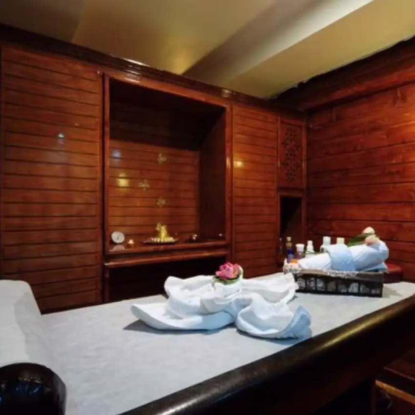 Apadana massage center5 مرکزماساژ آپادانا بهترین مرکز ماساژ در اصفهان