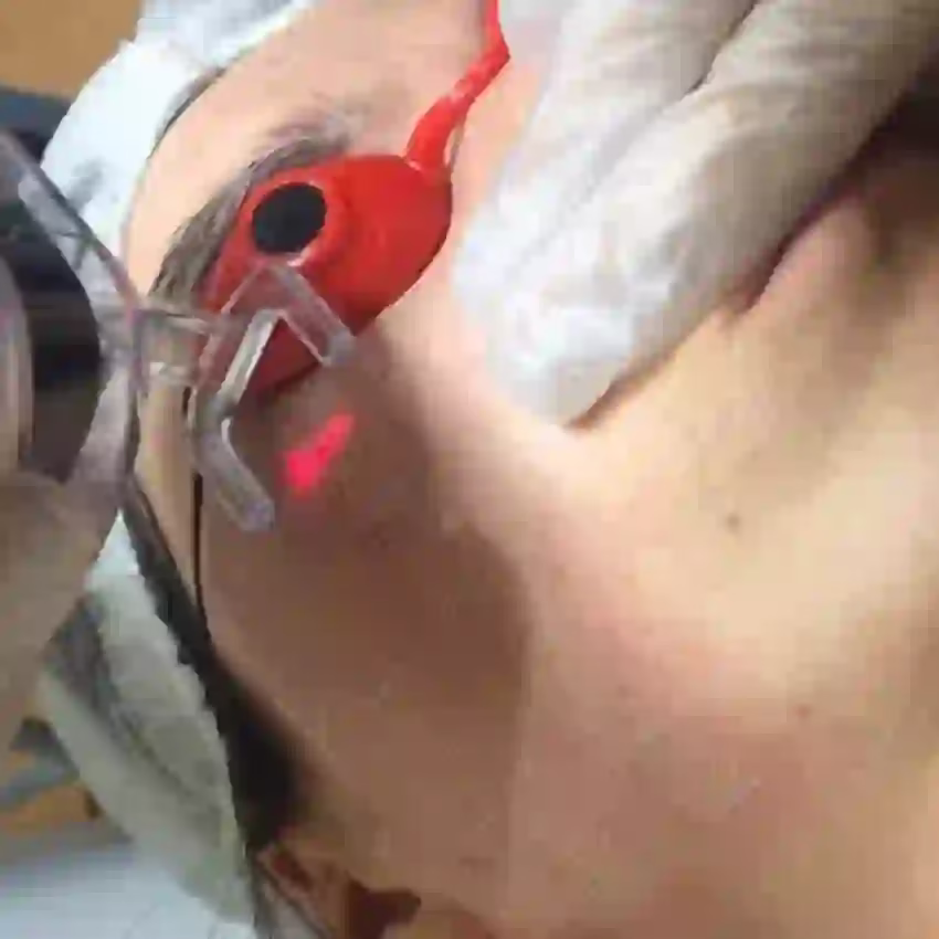 Dr. Hale Allahi laser center2 مرکز لیزر دکتر هاله اللهی بهترین مرکز لیزر در مشهد