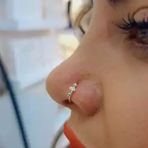 Dr. Maryam Taqavi piercing center1 مرکز پیرسینگ دکتر مریم تقوی بهترین مرکز پیرسینگ در مشهد