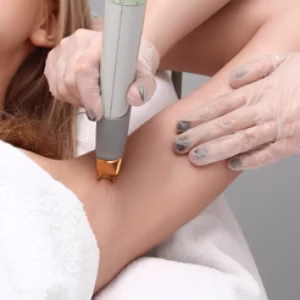 Liana Laser Center2 مرکز لیزر لیانا بهترین مرکز لیزر در اصفهان