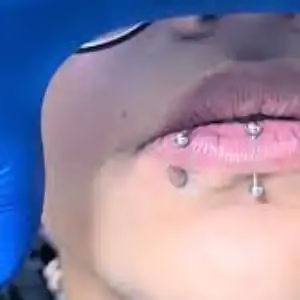 Pedram piercing center2 مرکز پیرسینگ پدرام بهترین مرکز پیرسینگ در مشهد