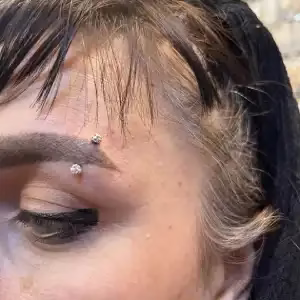 Pedram piercing center4 مرکز پیرسینگ پدرام بهترین مرکز پیرسینگ در مشهد