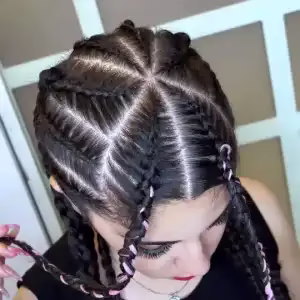 Royal hair weave center1 مرکز بافت مو رویال بهترین مرکز بافت مو در اهواز