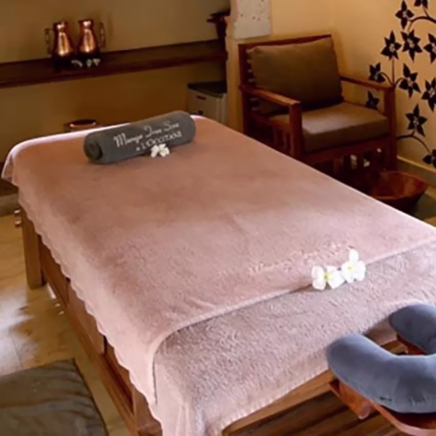 Sima Zare massage center5- (1) مرکز ماساژ سیما زارع بهترین مرکز ماساژ در اصفهان