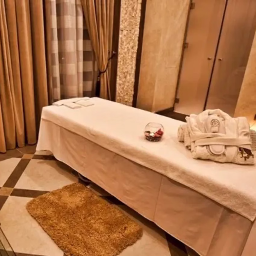 Sima Zare massage center5- (2) مرکز ماساژ سیما زارع بهترین مرکز ماساژ در اصفهان