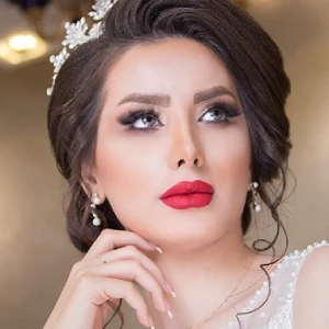 آرایشگاه عروس مینا گلکار بهترین آرایشگاه عروس در اصفهان