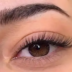 Shahrazad eyelash extension center1 مرکز اکستنشن مژه شهرزاد بهترین مرکز اکستنشن مژه در اصفهان