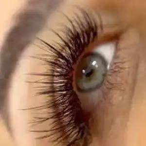 Shighaghi eyelash extension center4 مرکز اکستنشن مژه شقاقی بهترین مرکز اکستنشن مژه در اصفهان
