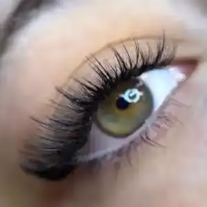 Zahra Younisi eyelash extension center2 مرکز اکستنشن مژه زهرا یونسی بهترین مرکز اکستنشن مژه در اصفهان