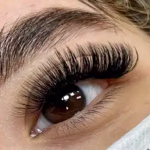 مژه کار شیما قره داغی بهترین مژه کار در کرج