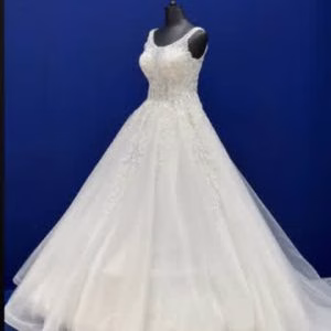 Cinderela bride mezon مزون لباس عروس سیندرلا، بهترین مزون لباس عروس در کرمانشاه