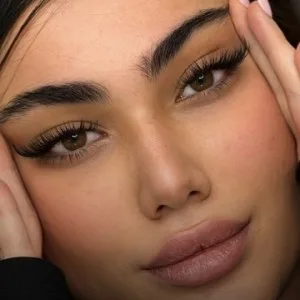 Noushin Eyelash Extension salon (1) سالن اکستنشن نوشین، بهترین مژه کار در تهران