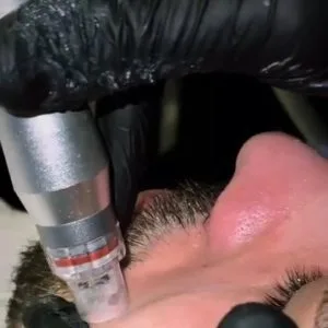 Unique barbershop (1) آرایشگاه یونیک، بهترین آرایشگاه مردانه در مشهد