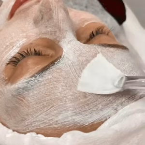 Arita facial center مرکز فیشیال آریتا، بهترین مرکز فیشیال در تبریز
