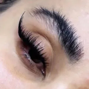 سالن اکستنشن مژه عسل، بهترین مرکز اکستنشن مژه در تبریز