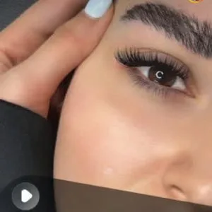 سالن اکستنشن مژه عسل، بهترین مرکز اکستنشن مژه در تبریز