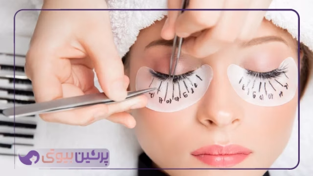 مهارت هایی که در دوره کاشت مژه آموزشگاه یاد می گیرید