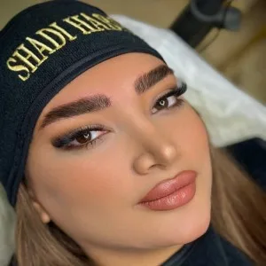 Shadi Habibi Eyebrow Fibrosis Salon.1 سالن فیبروز ابرو شادی حبیبی بهترین سالن فیبروز ابرو تبریز